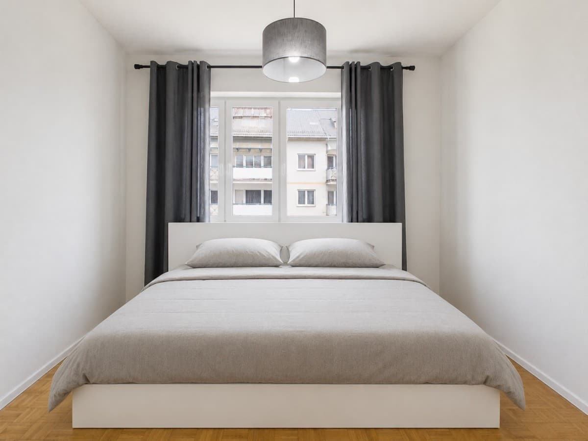 Renovated 2-room apartment with balcony in Gocław – 11
