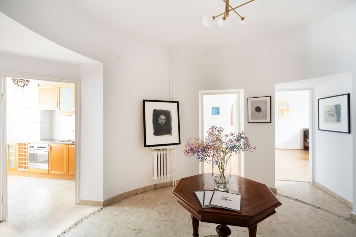 Charming 74 m² apartment in historic pre-war tenement – 8