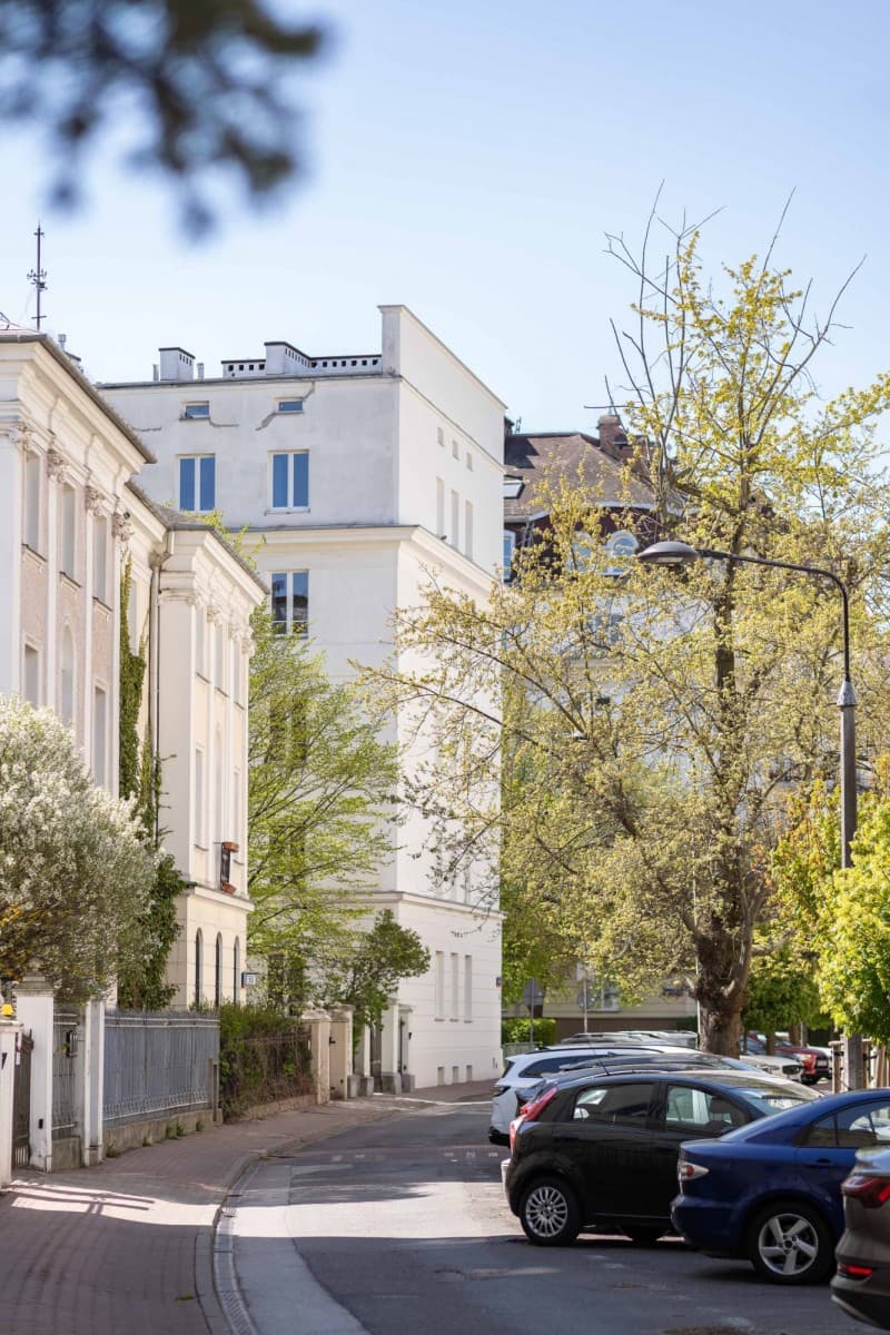 Charming 74 m² apartment in historic pre-war tenement – 20