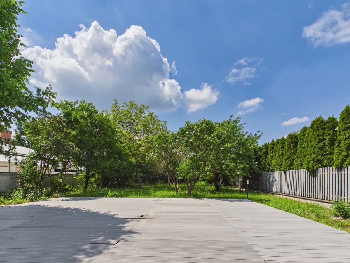 Modern office/showroom space with garden in Wilanów – 2