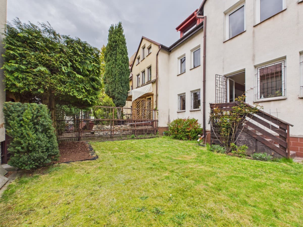 Spacious townhouse with garden in prime Zacisze location – 10