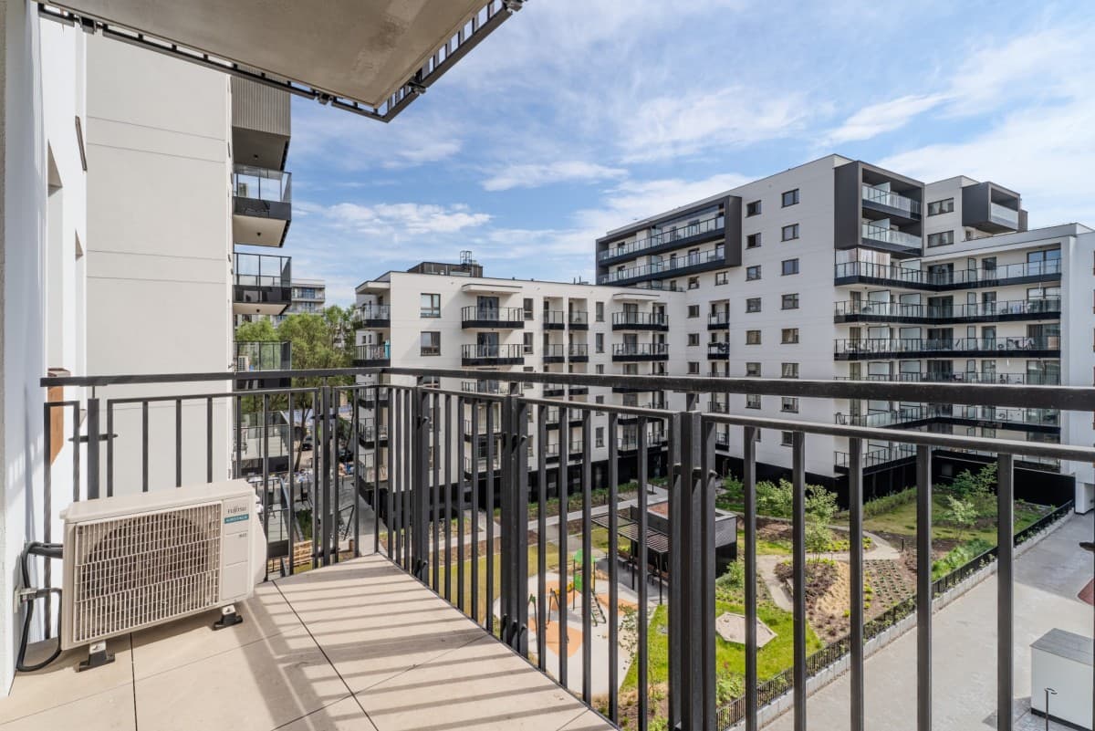 Brand new 2-bedroom apartment with air conditioning – 12