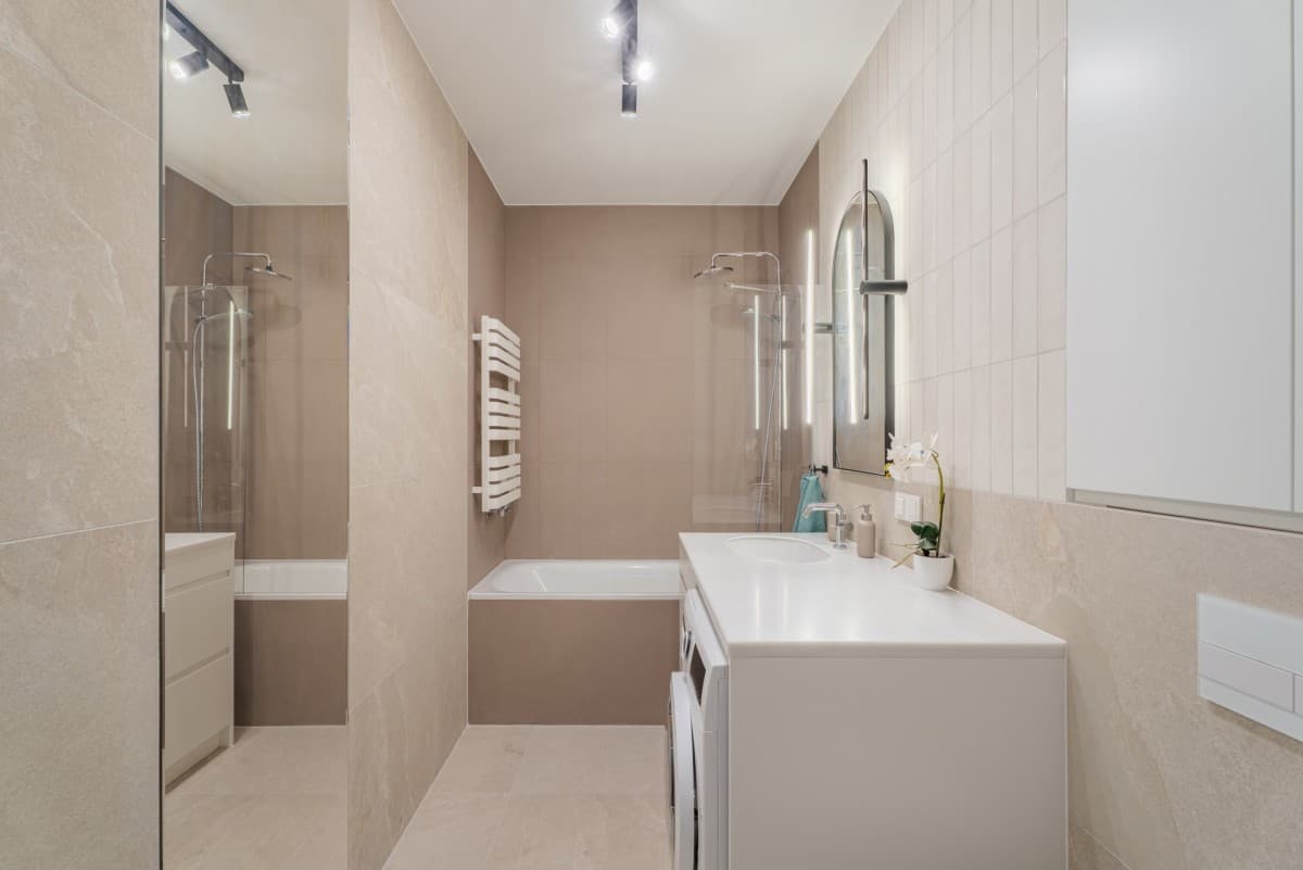Brand new 2-bedroom apartment with air conditioning – 13