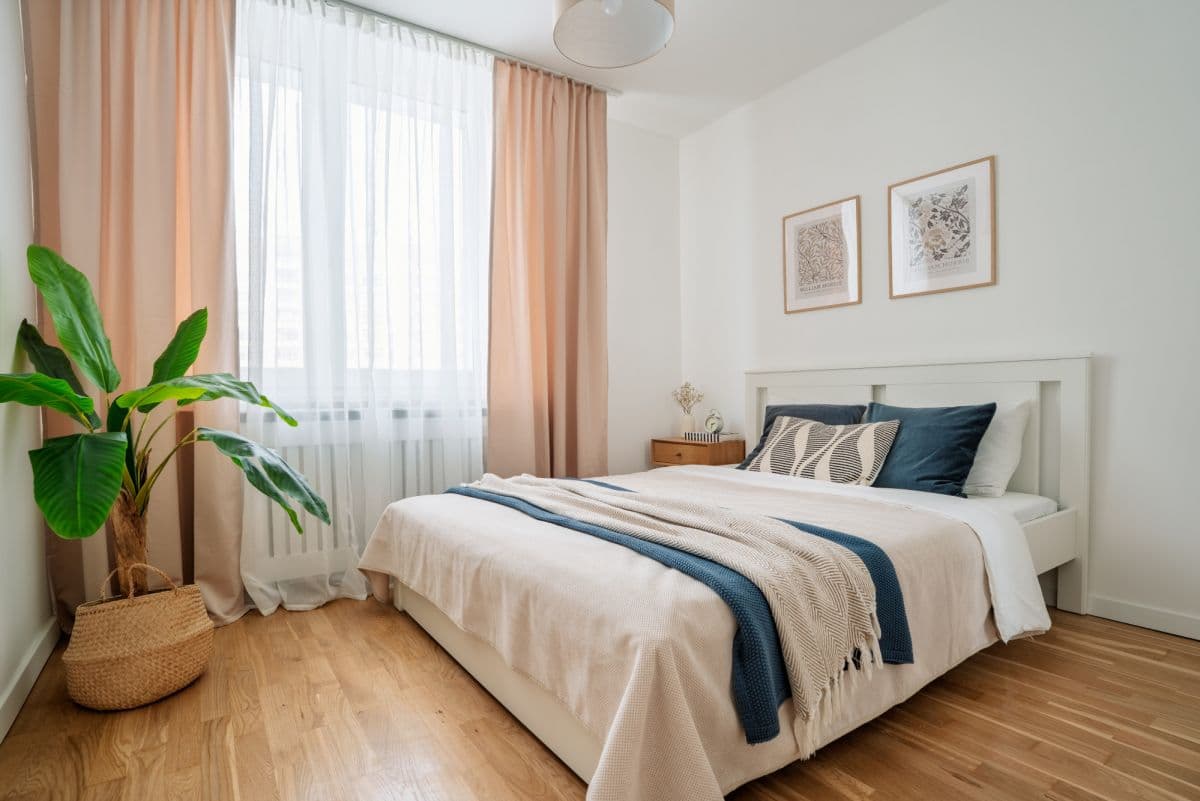 Comfortable 2-room apartment with loggia in Gocławek – 12