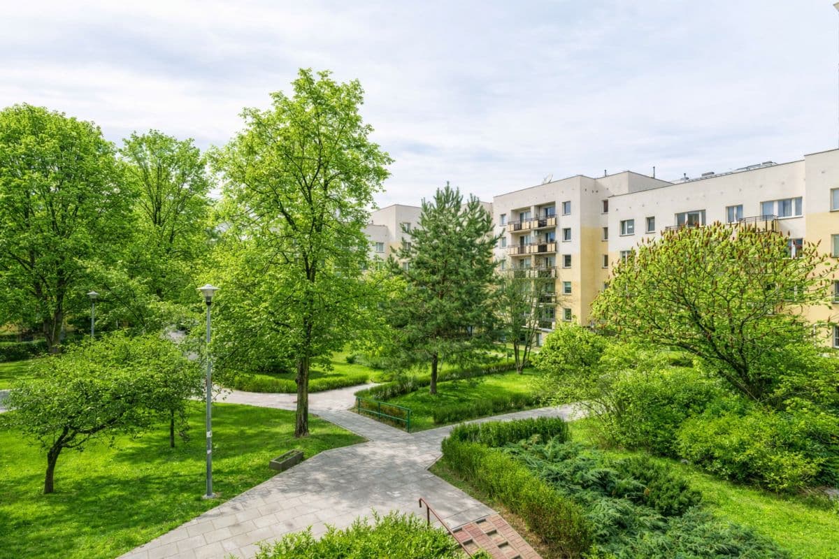 Przestronne 3 pokoje przy SGGW i Metro – 16