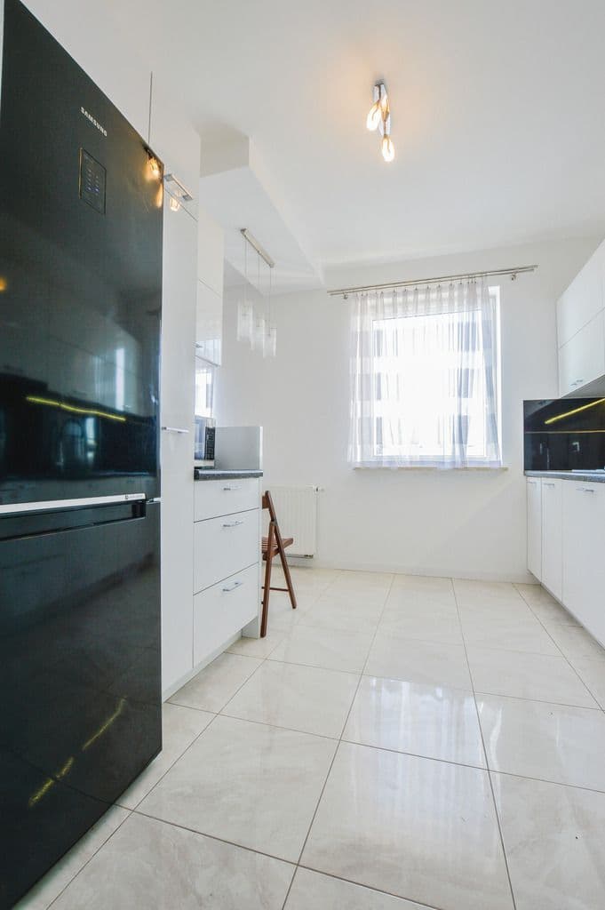 Sunny two-room apartment with large balcony – 11