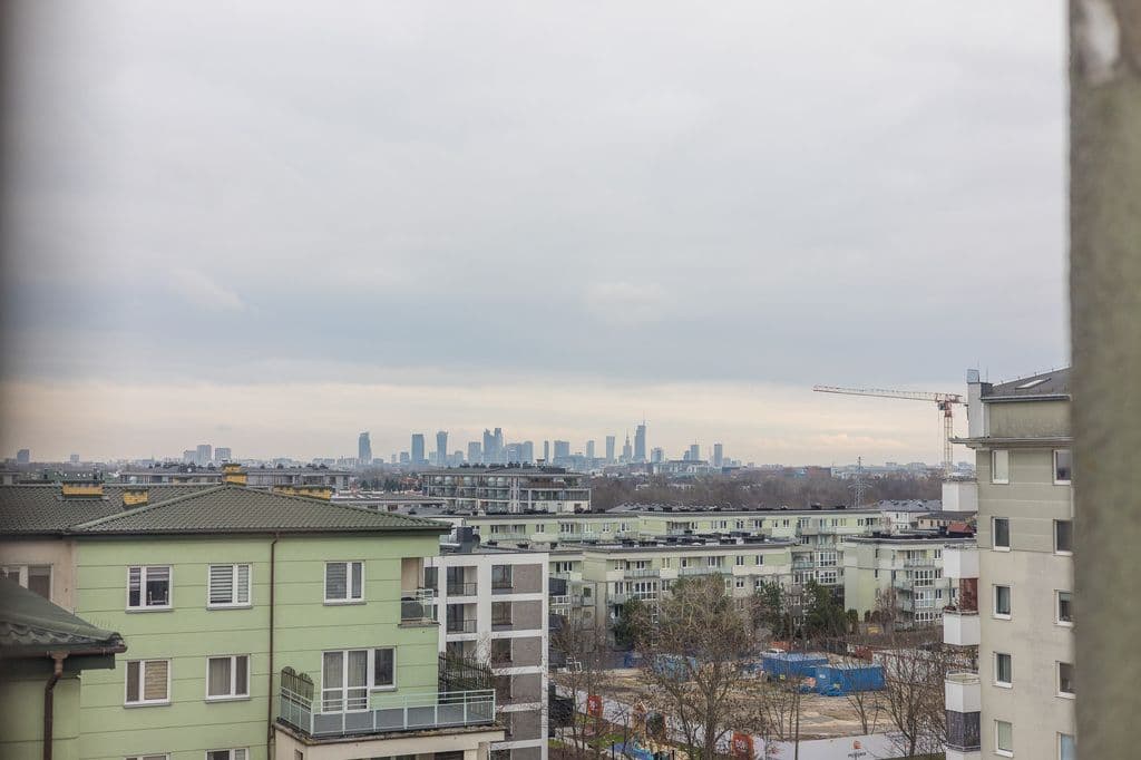 Spacious 4-room apartment with impressive ceiling height – 26