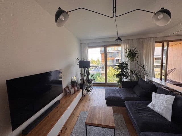 Modern 2-room apartment with panoramic windows – 2