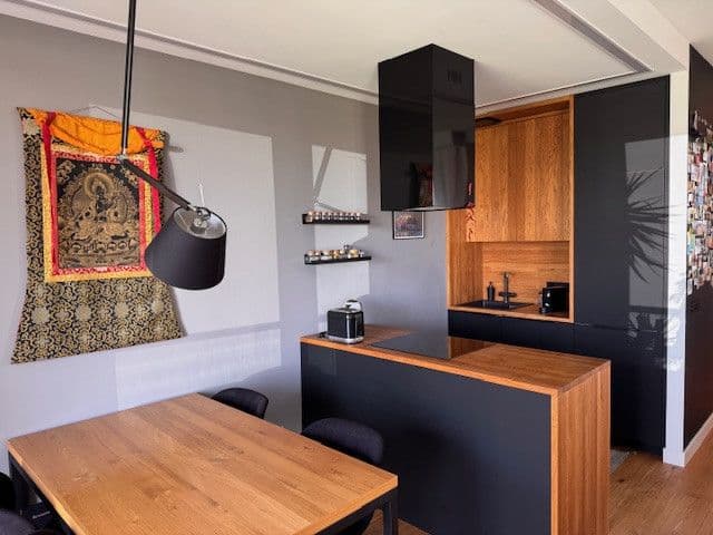 Modern 2-room apartment with panoramic windows – 3