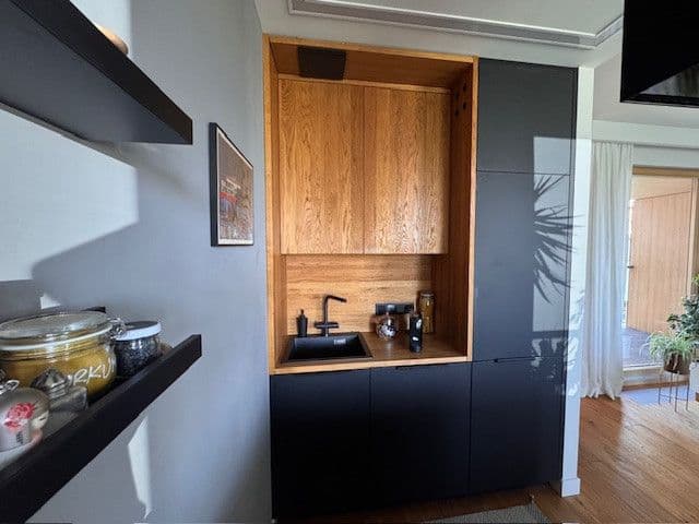 Modern 2-room apartment with panoramic windows – 8
