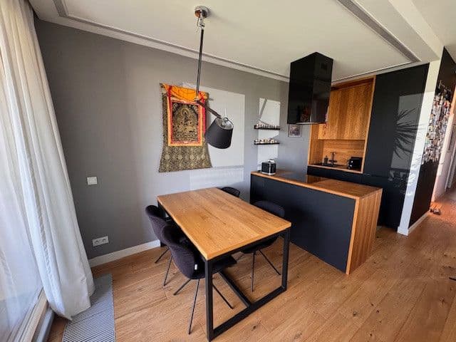 Modern 2-room apartment with panoramic windows – 10