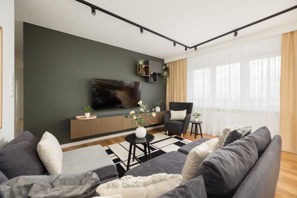 Modern 4-room apartment with green views in Mokotów – 2