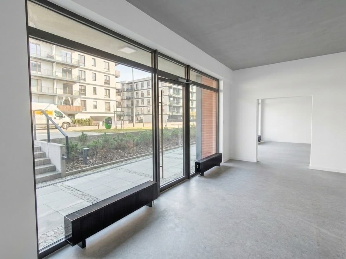 Attractive commercial space in Wilanów, 73.2 m² – 2