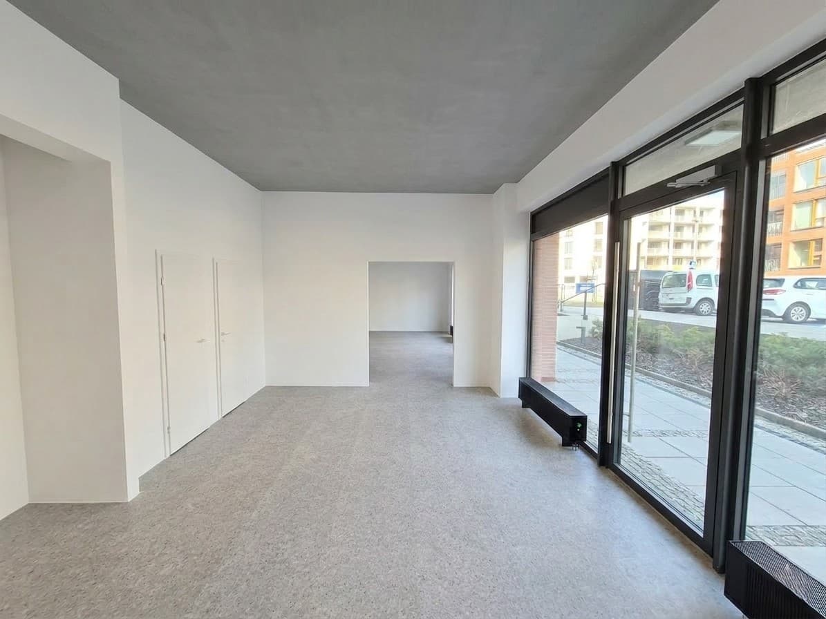 Attractive commercial space in Wilanów, 73.2 m² – 4