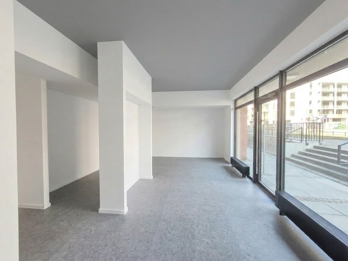 Attractive commercial space in Wilanów, 73.2 m² – 5