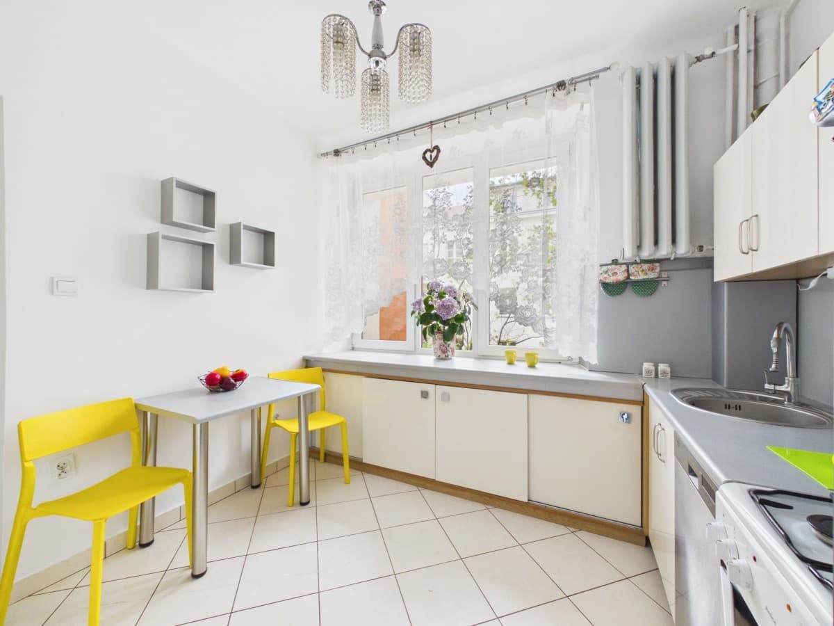 Charming 2-room apartment in Stary Żoliborz – 2
