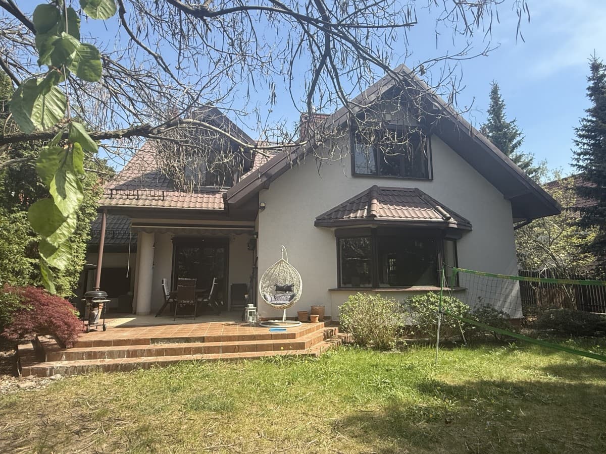 Spacious half of a twin house near Kabacki Forest – 2