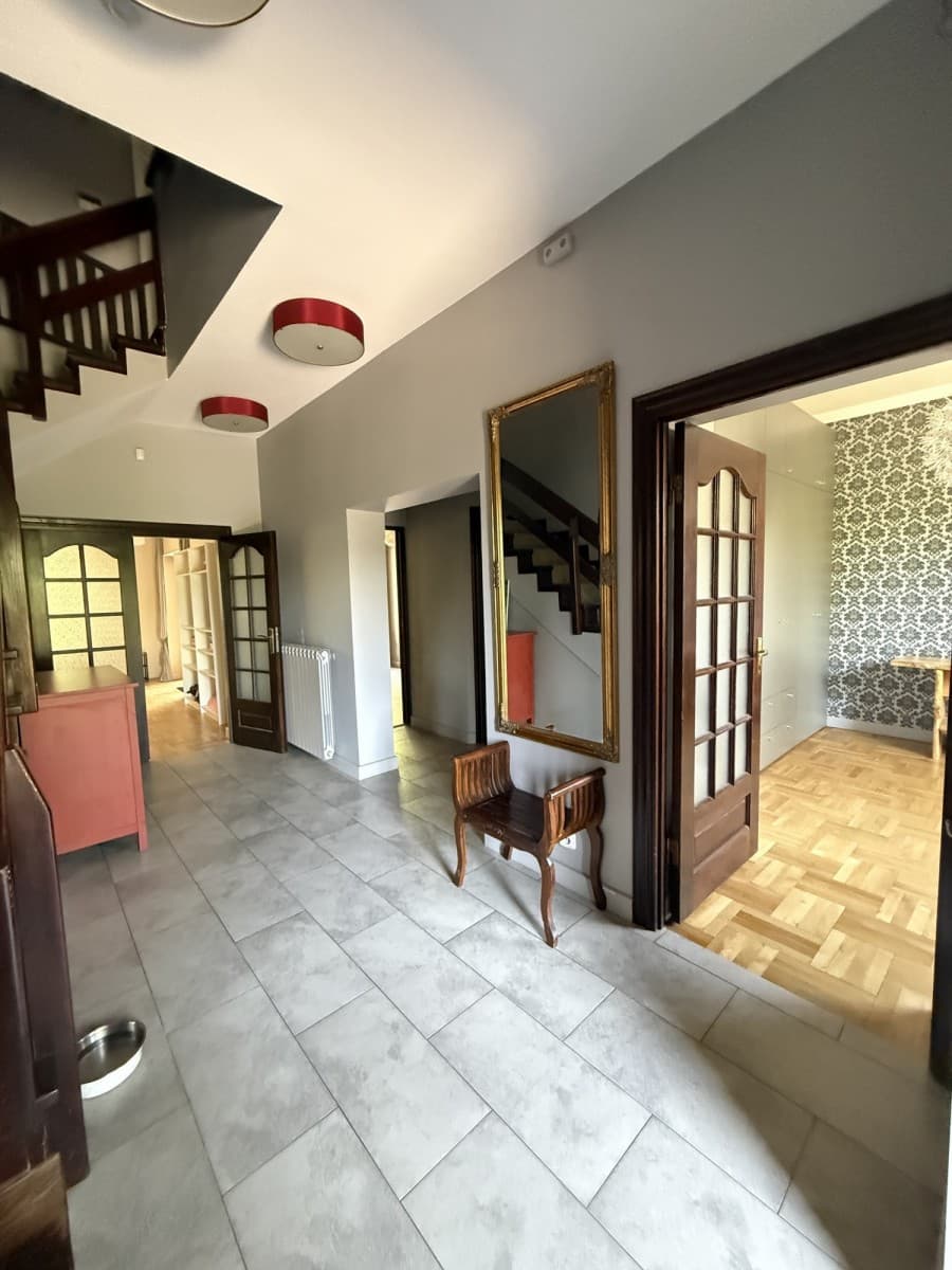 Spacious half of a twin house near Kabacki Forest – 3