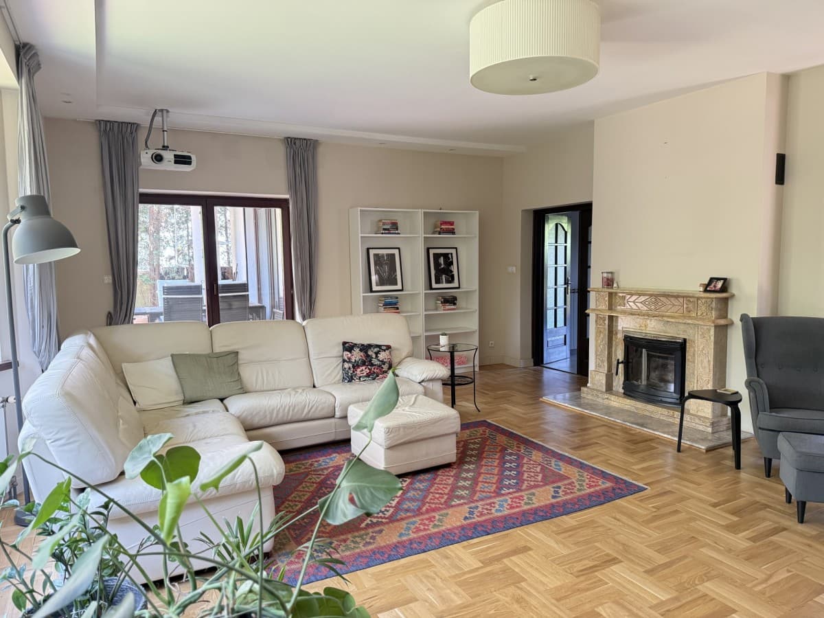 Spacious half of a twin house near Kabacki Forest – 22