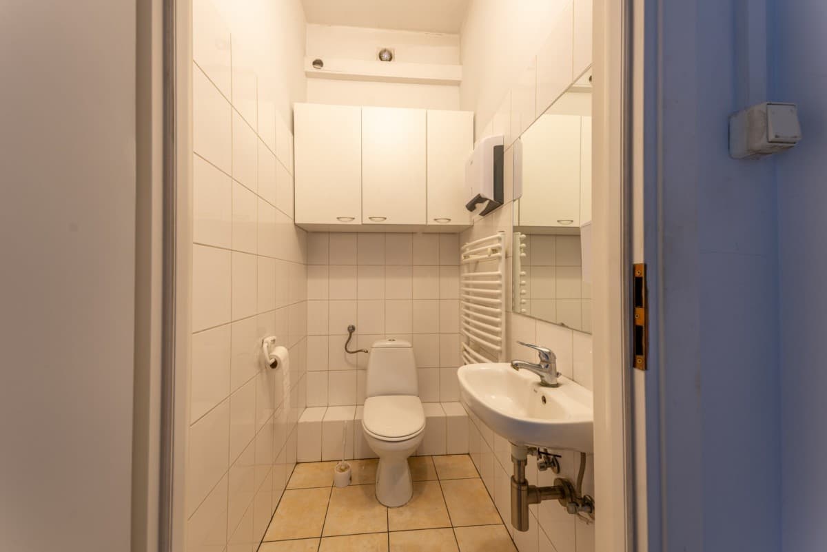 Unikalna hala komercyjna w prestiżowej Wesołej – 17