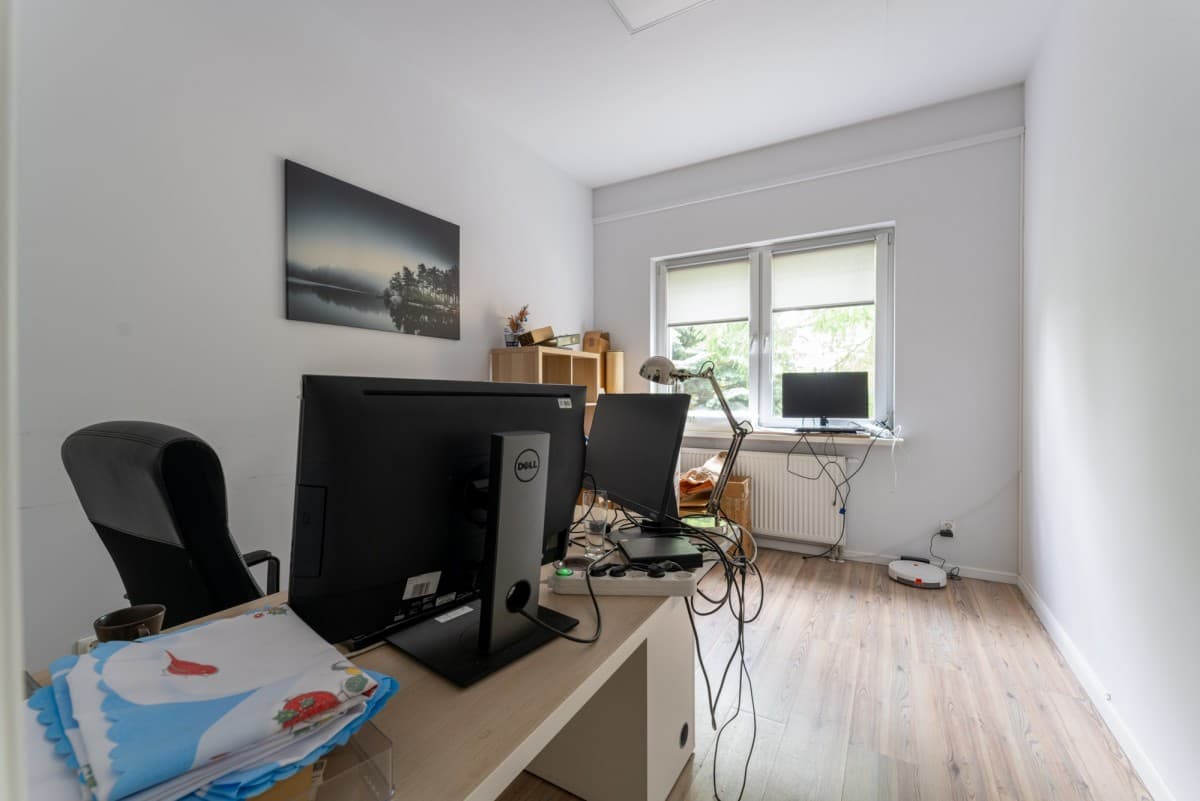 Unikalna hala komercyjna w prestiżowej Wesołej – 19