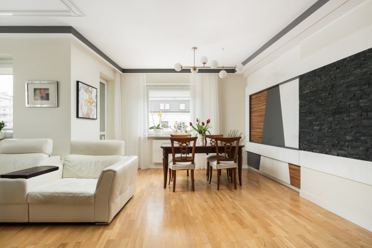 Unique multi-level apartment in green city center – 3