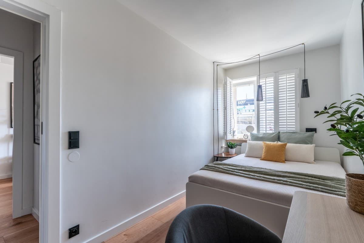 1-bedroom apartment with balcony in city center – 8