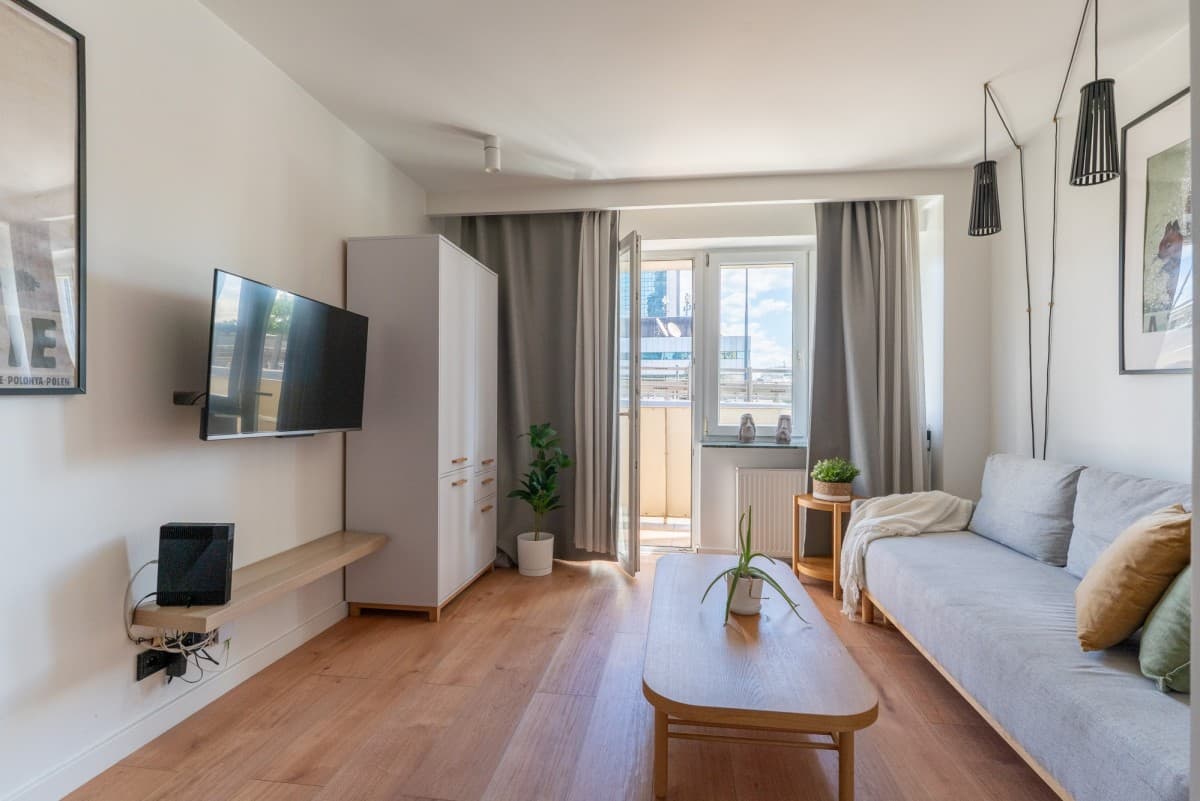 1-bedroom apartment with balcony in city center – 12