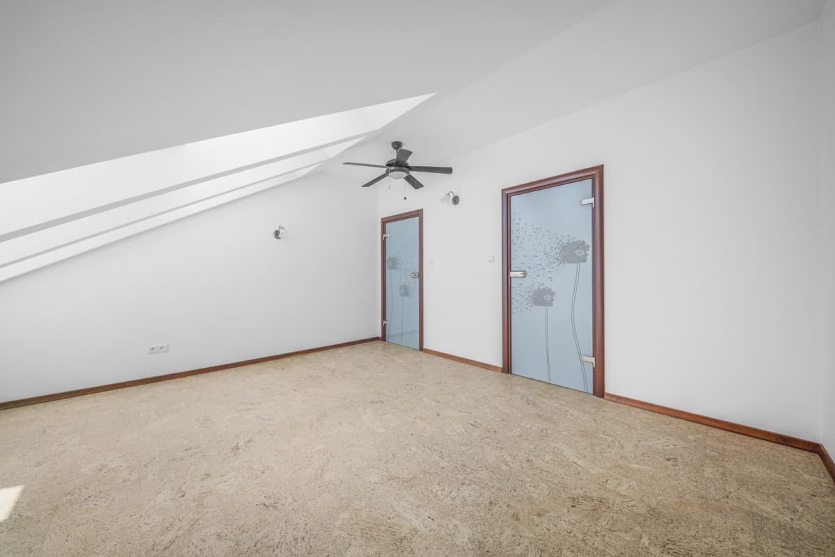 Spacious 190 m² apartment with garden terrace – 27