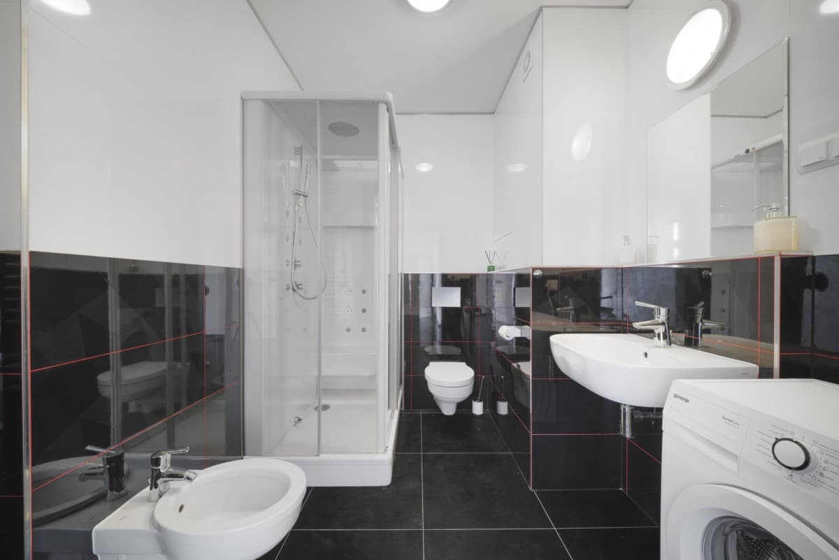 Spacious 190 m² apartment with garden terrace – 16