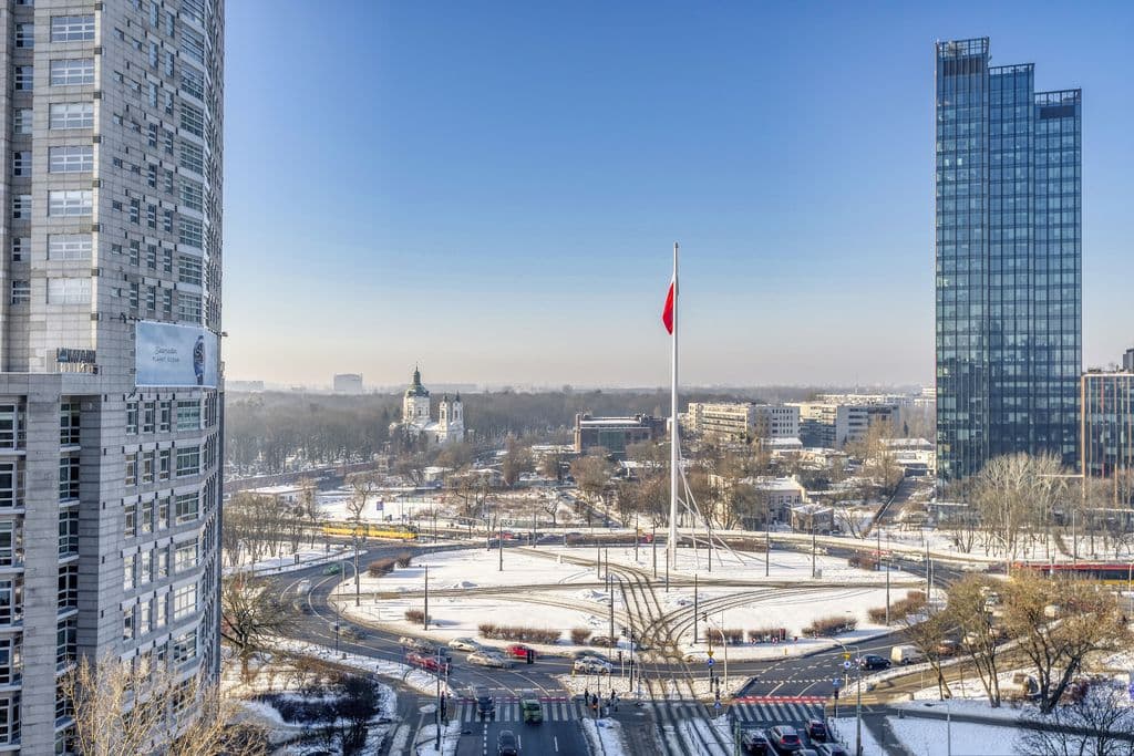 Prestigious apartment with stunning views in exclusive location – 2
