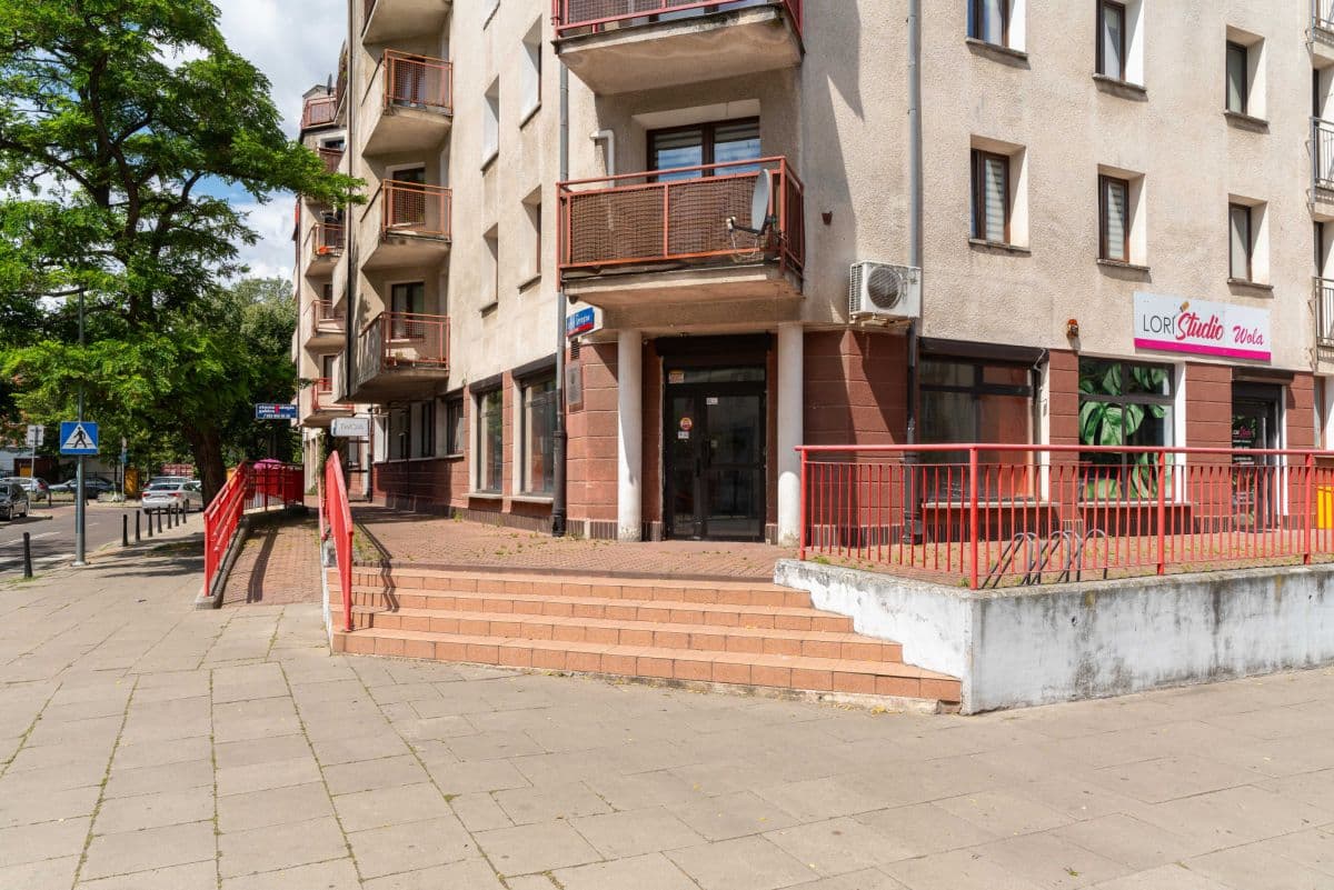 Przestronny lokal użytkowy w sercu Bliskiej Woli – 10