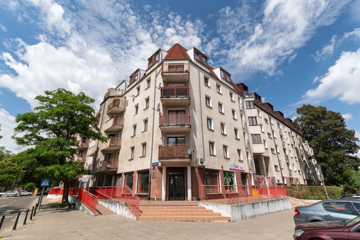 Przestronny lokal użytkowy w sercu Bliskiej Woli – 11