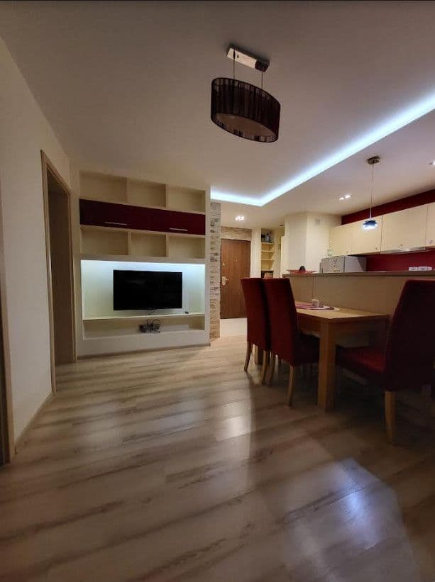 Stylish 3-room apartment near Łazienki Królewskie – 4
