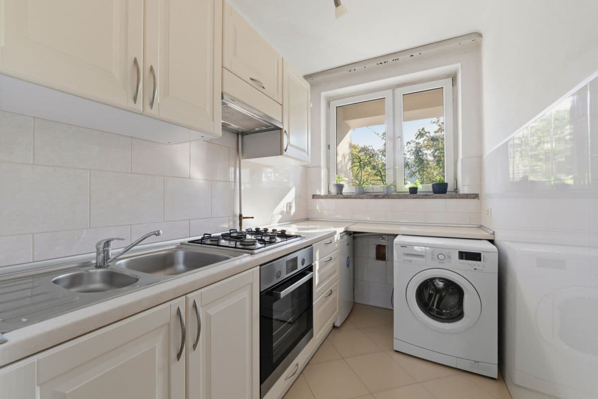 Bright apartment in the heart of Muranów – 7