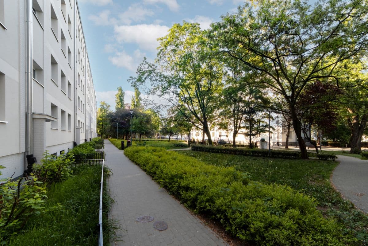 Bright apartment in the heart of Muranów – 13