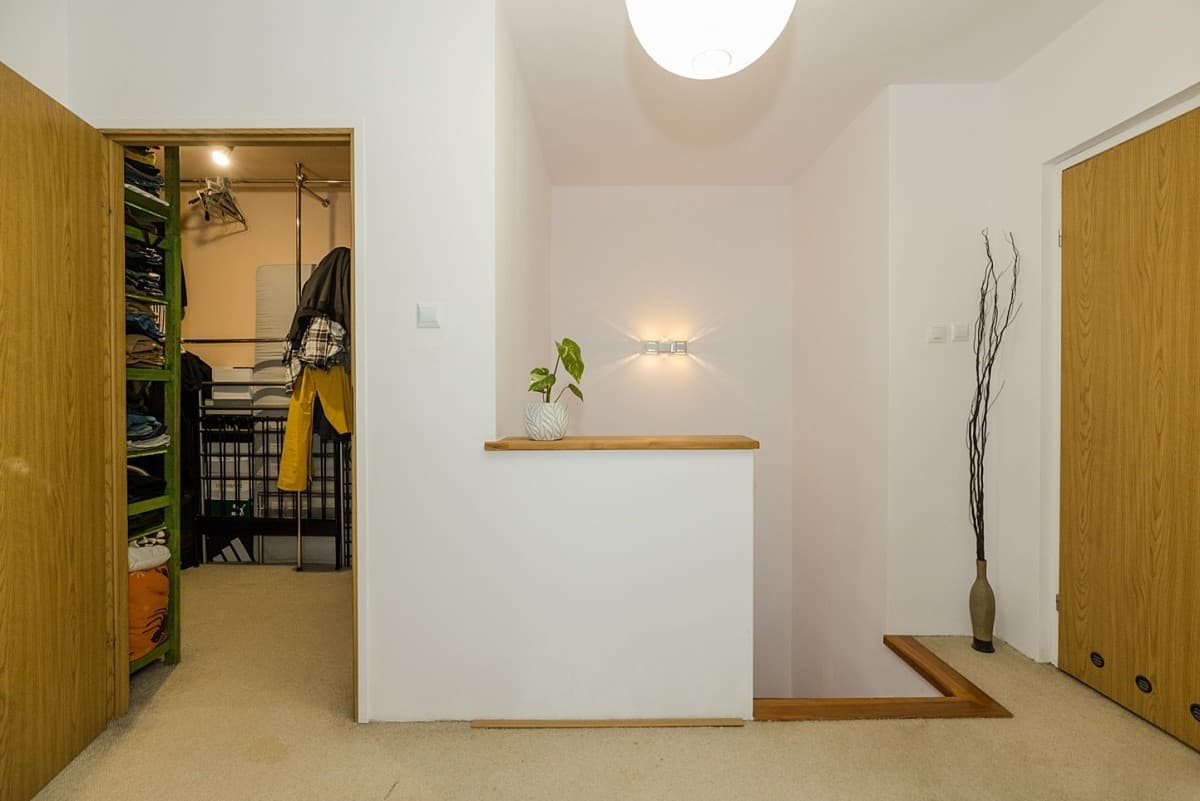 Spacious duplex apartment with 5 rooms in Piaseczno – 18
