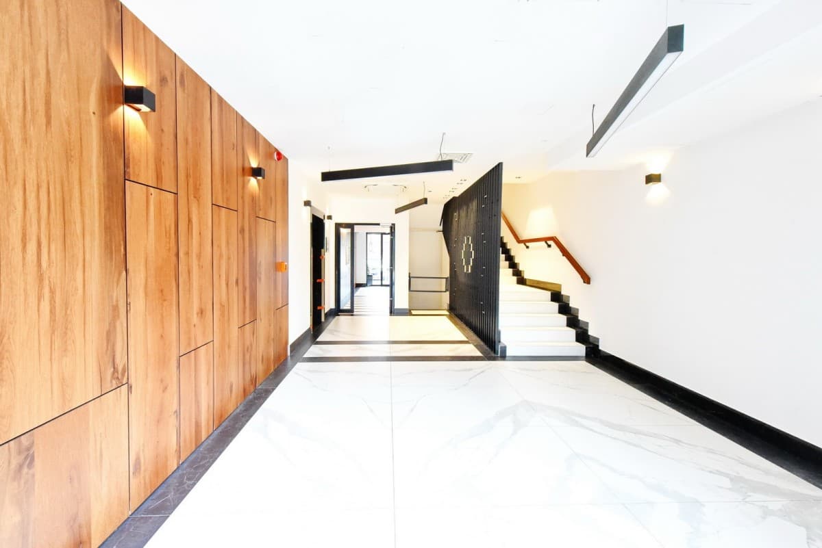 Luxury semi-detached flat with parking in central Warsaw – 2