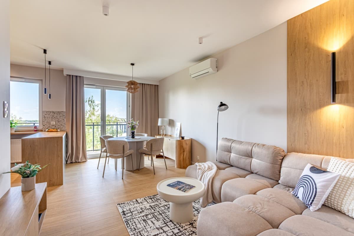 Newly finished 3-room apartment with green views – 1