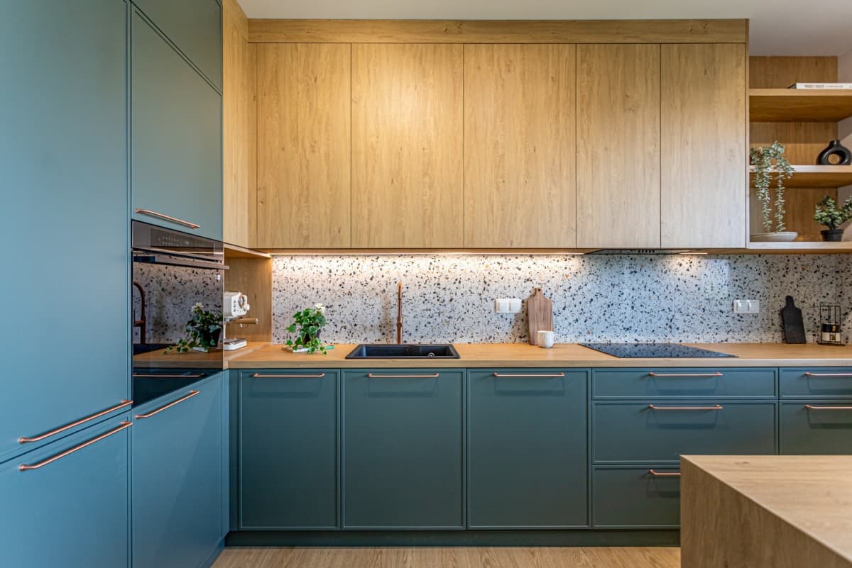 Newly finished 3-room apartment with green views – 5