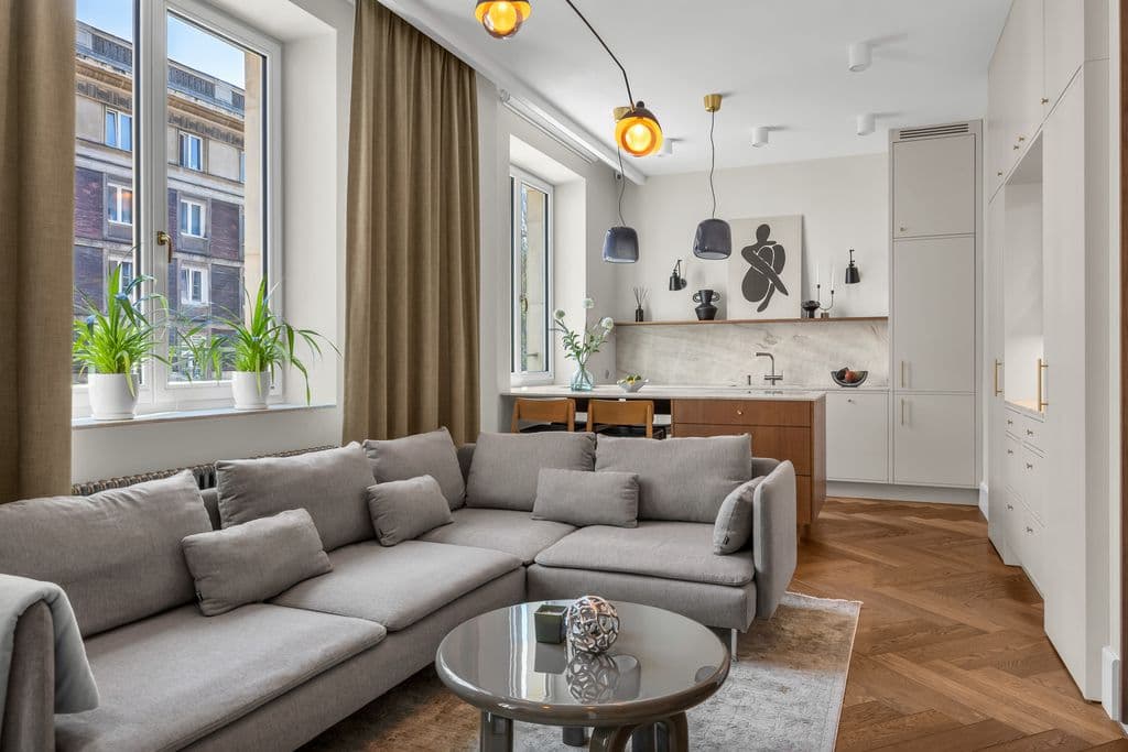 Unique designer apartment in Warsaw's city center – 4