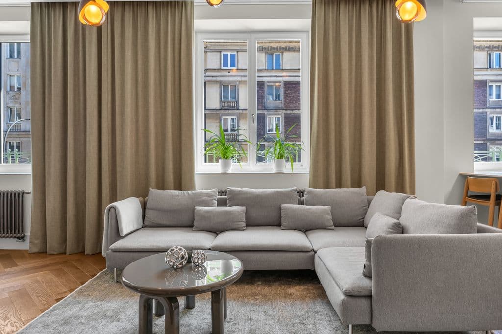 Unique designer apartment in Warsaw's city center – 5