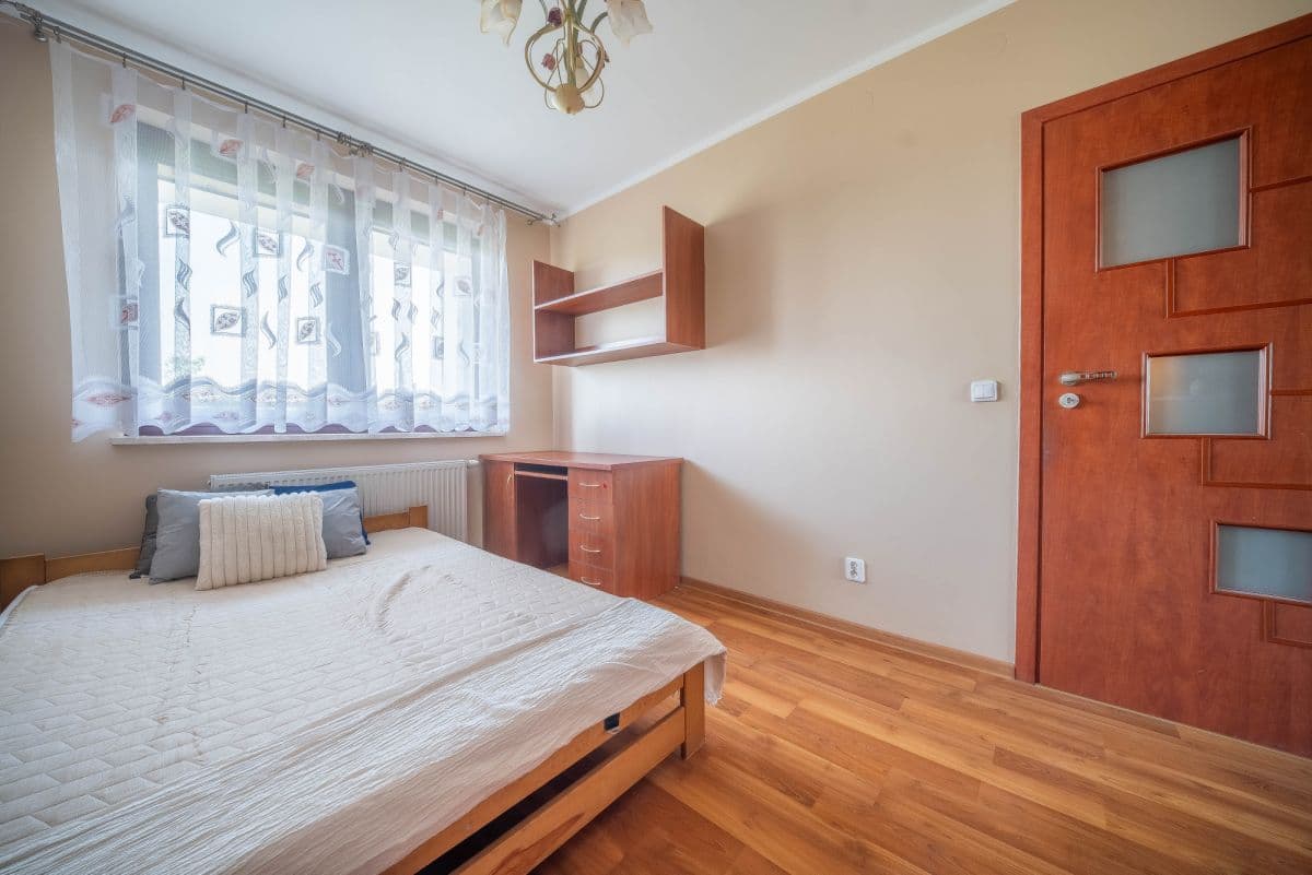 2-bedroom apartment near Metro Bemowo – 10