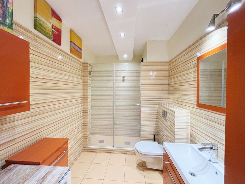 Functional 2-room apartment with balcony in Piaseczno – 6