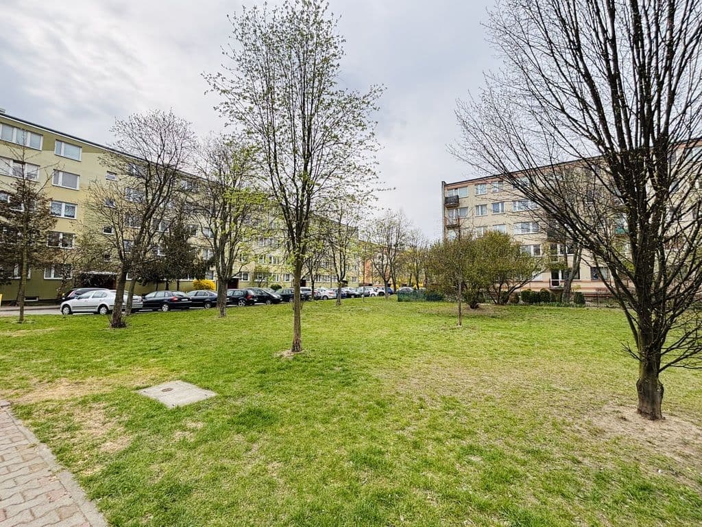 Spacious 3/4-room apartment near SKM Ursus-Niedźwiadek – 7