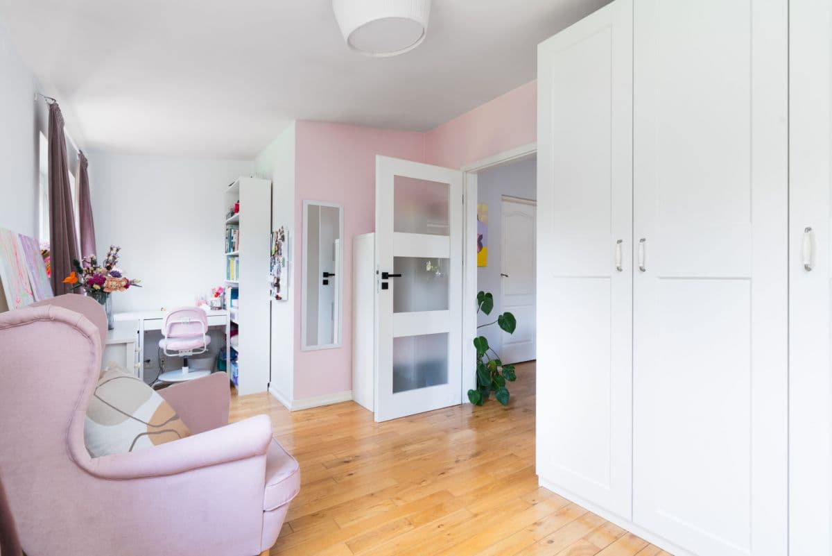 Spacious 3-room apartment near Młociński Forest – 10