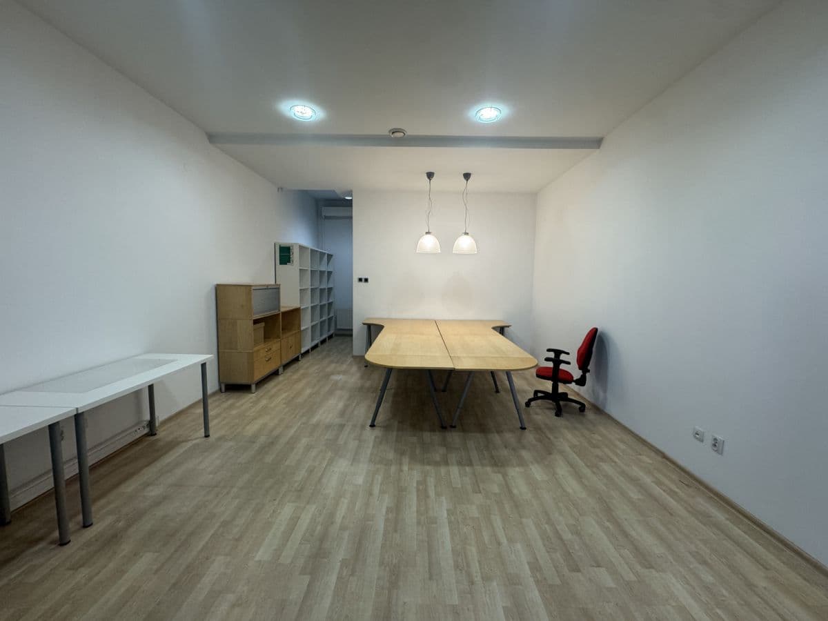 Lokal usługowy 43 m² blisko metra w Mokotowie – 3