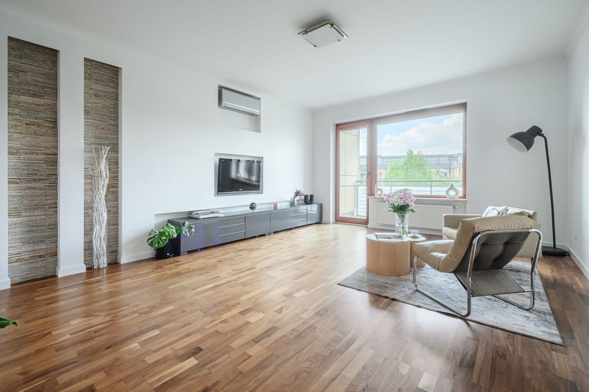 Spacious 3-room apartment in prestigious Wilanów – 3