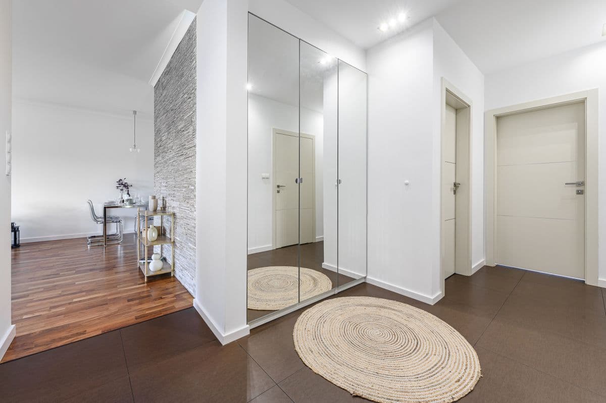 Spacious 3-room apartment in prestigious Wilanów – 16