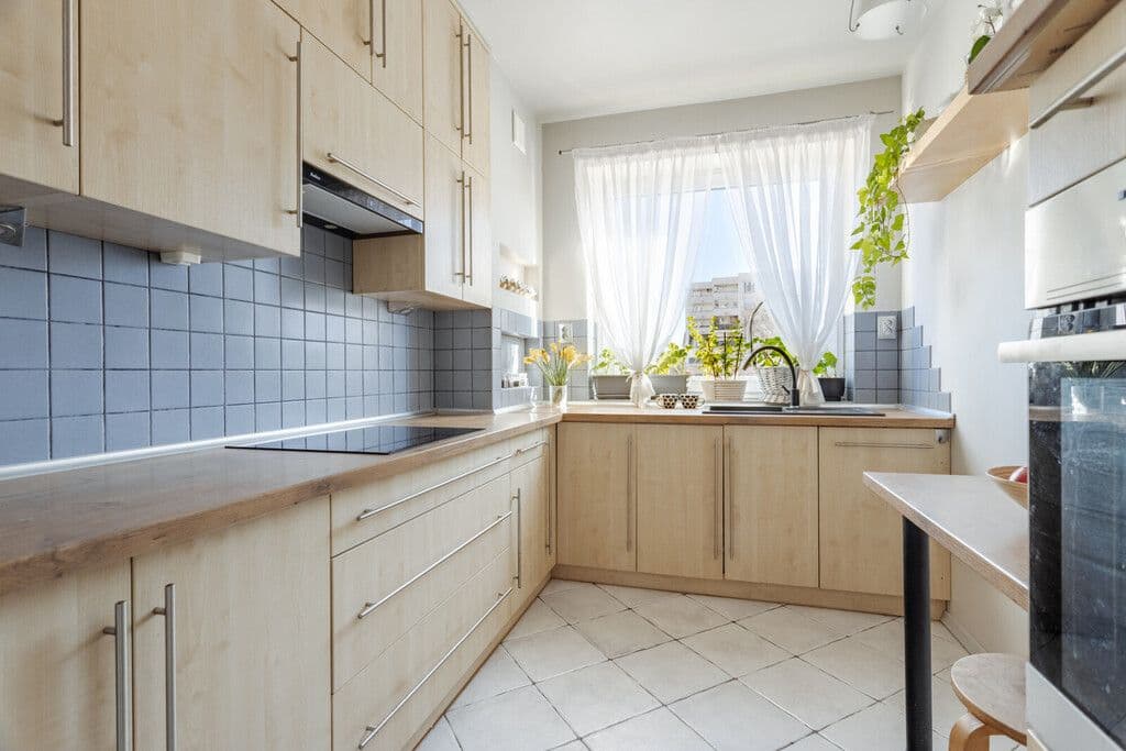 Cozy 4-room apartment with balcony in Białołęka – 6